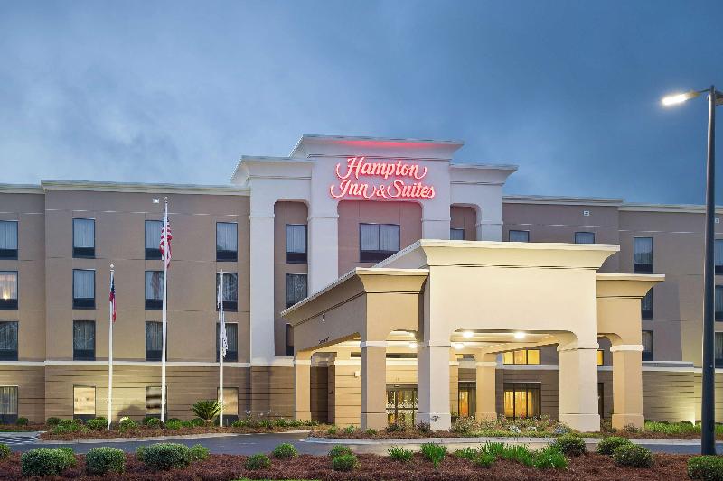 Hampton Inn & Suites Savannahairport