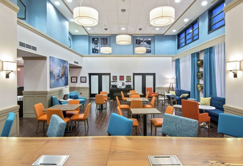 Hampton Inn & Suites Spokane Valley