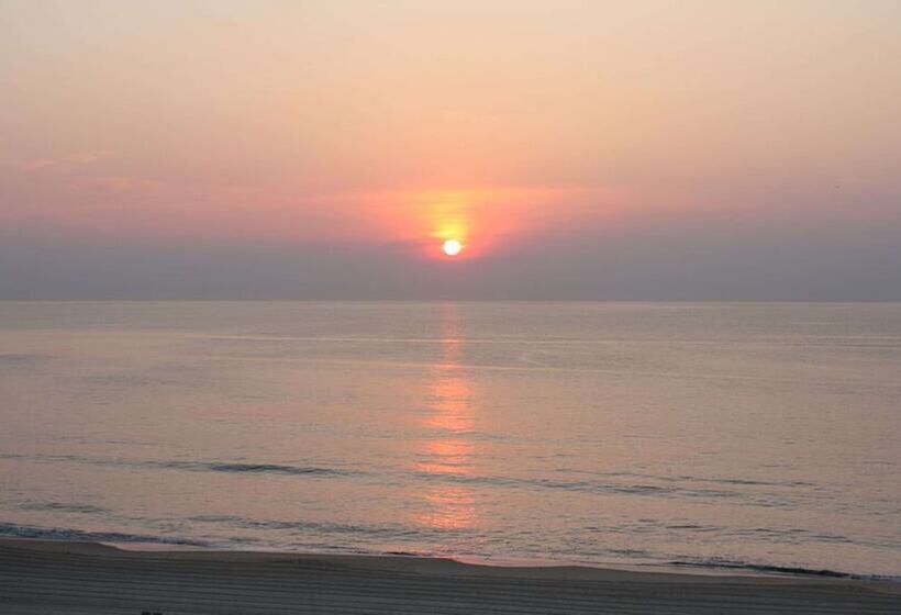 Hampton Inn Virginia Beachoceanfront South