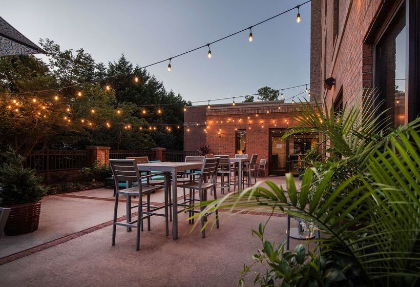 Hampton Inn Wilmingtonuniversity Area/smith Creek Station