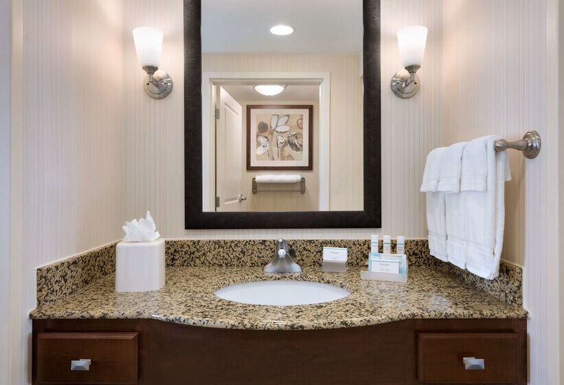 Homewood Suites By Hilton Madison West