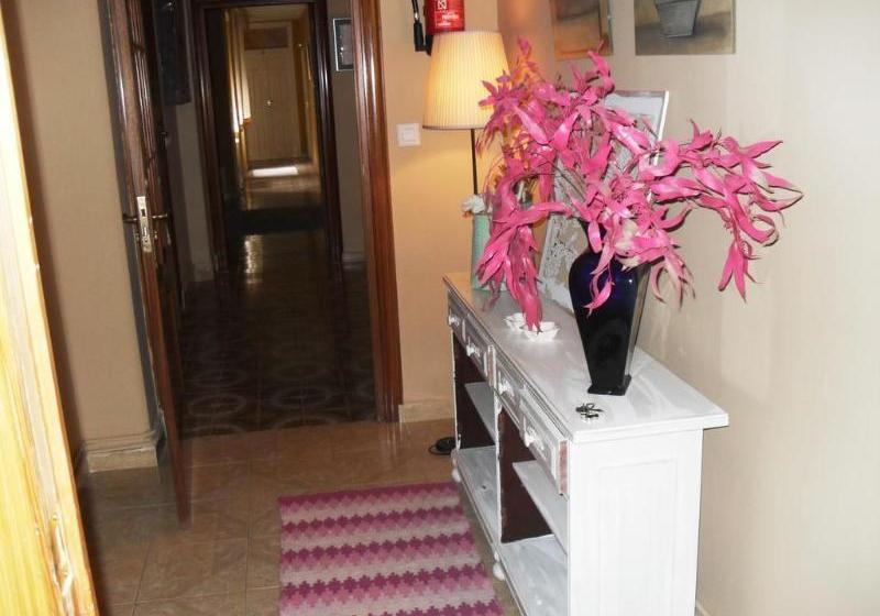 Hostal Alameda Plaza Mayor