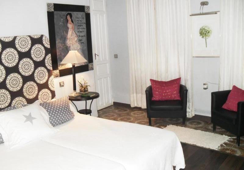 Hostal Alameda Plaza Mayor