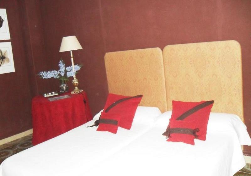 Hostal Alameda Plaza Mayor