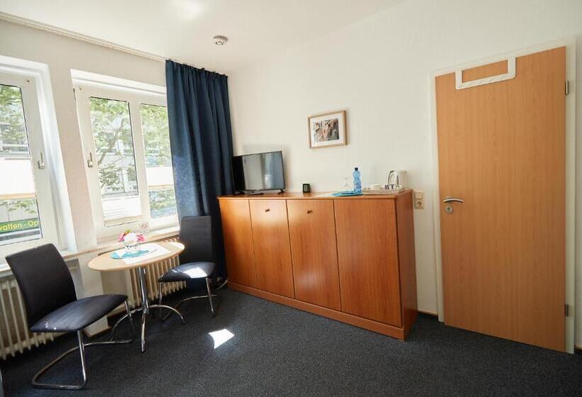 هتل Am Hillmannplatz Nr.1