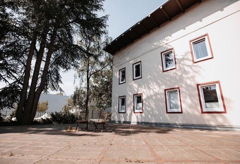 Arcade Hotel & Hostel Hamburg