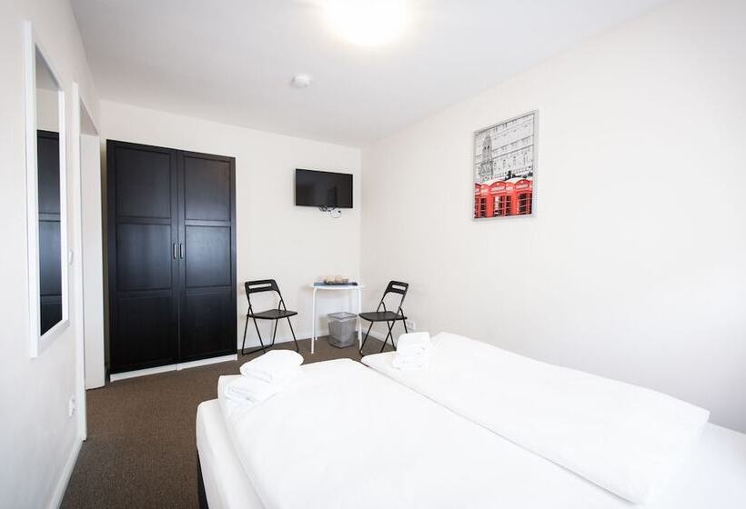 Arcade Hotel & Hostel Hamburg