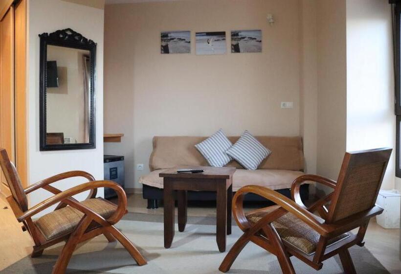 Отель Balcón De San Bartolo