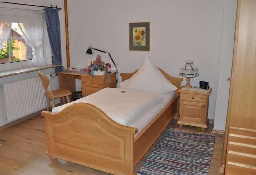 בית מלון כפרי & Restaurant Bei Hölzchen