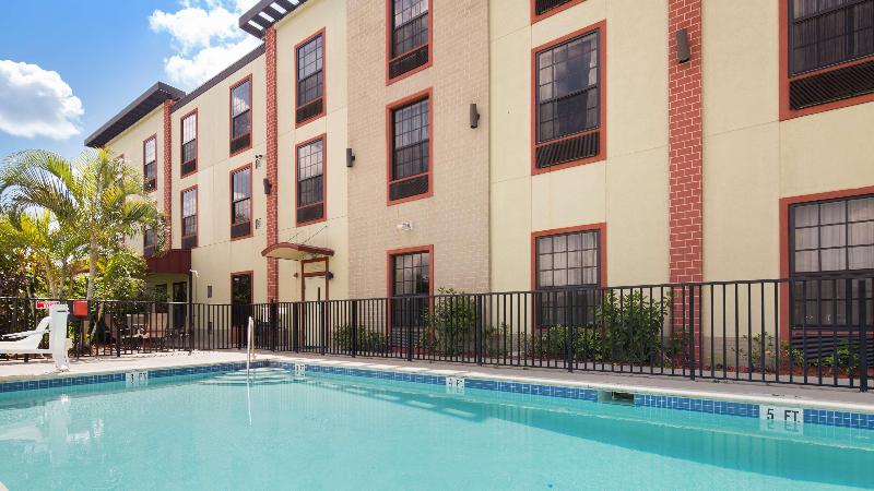 酒店 Best Western Plus Bradenton Gateway