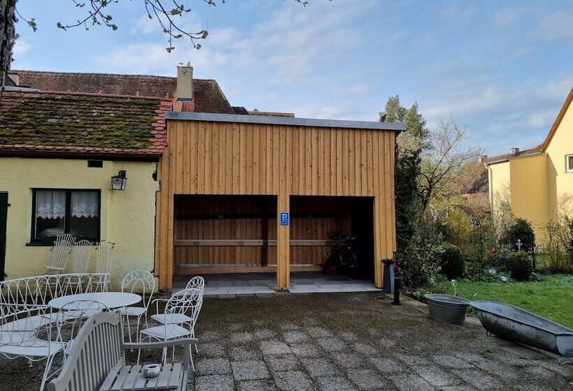 Boutiquehotel Goldene Rose   Self Check In