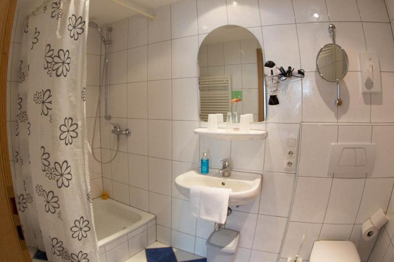 Boutiquehotel Goldene Rose   Self Check In