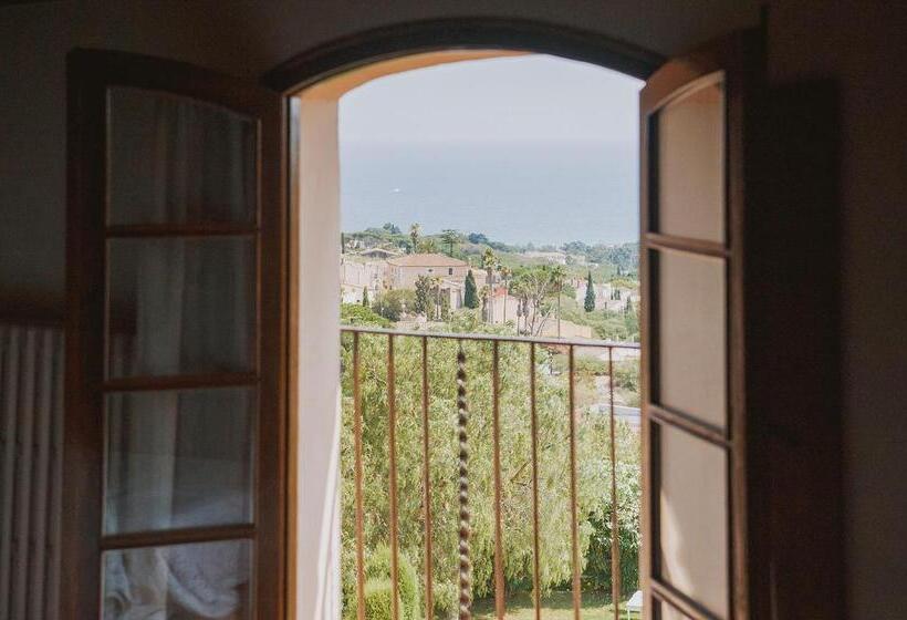 Отель Can Mora De Dalt