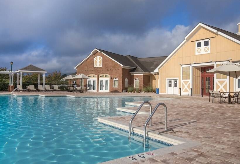 هتل Club Wyndham Governors Green