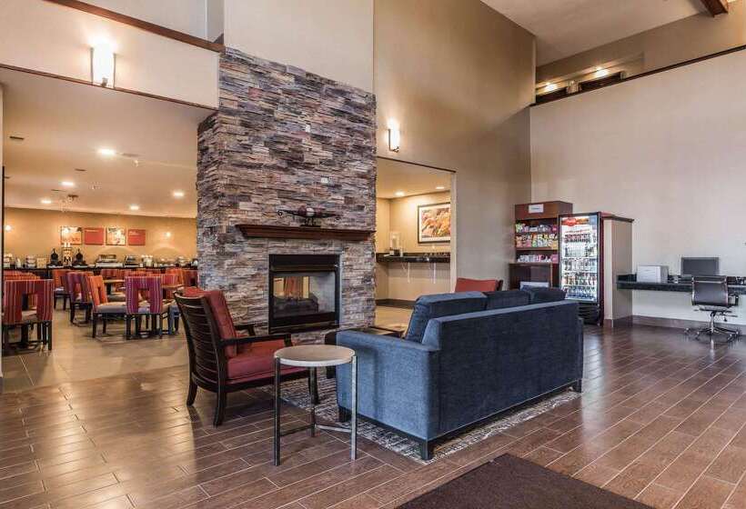 هتل Comfort Suites North