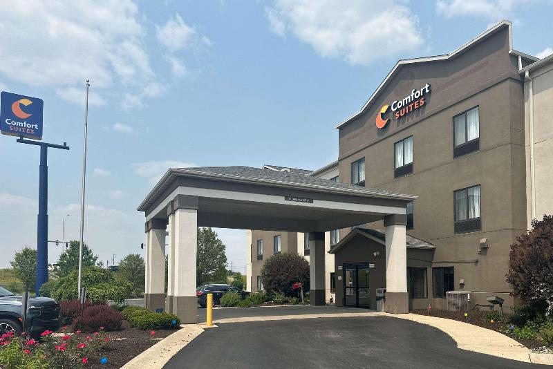 هتل Comfort Suites North
