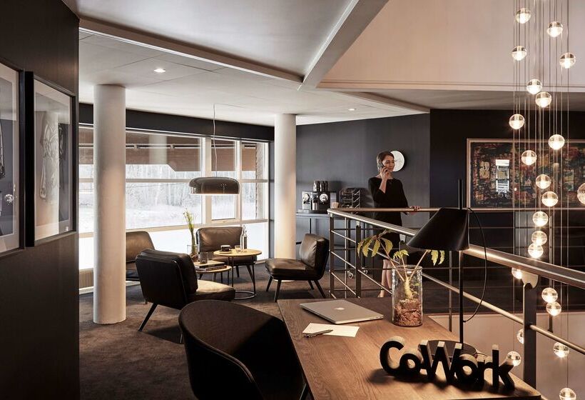 ホテル Comwell Kongebrogaarden