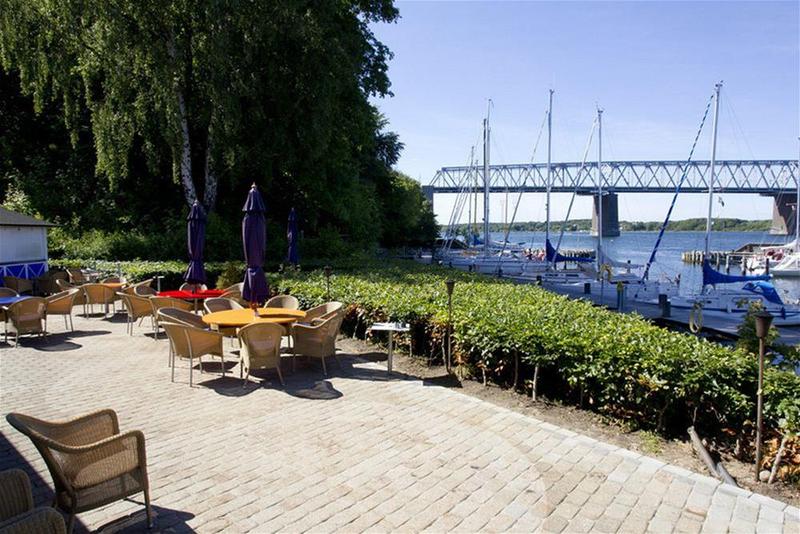 Отель Comwell Kongebrogaarden