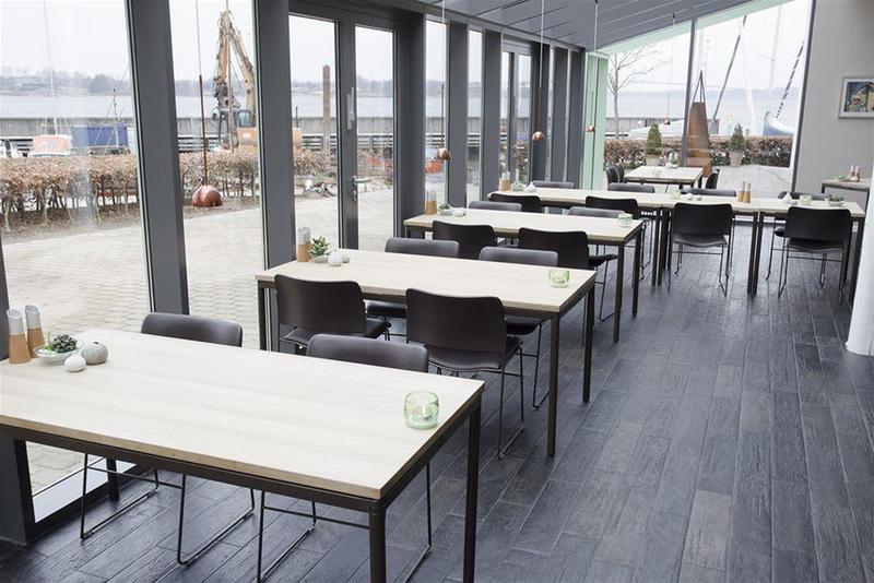 هتل Comwell Kongebrogaarden