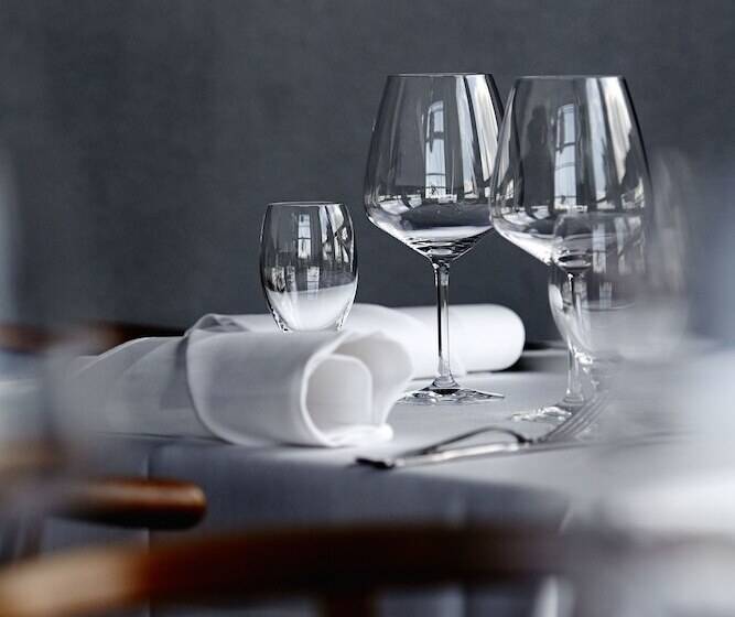 ホテル Comwell Kongebrogaarden