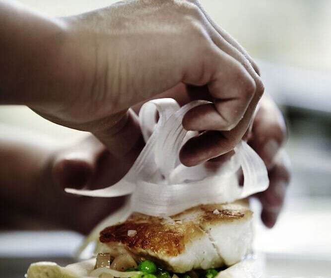 هتل Comwell Kongebrogaarden