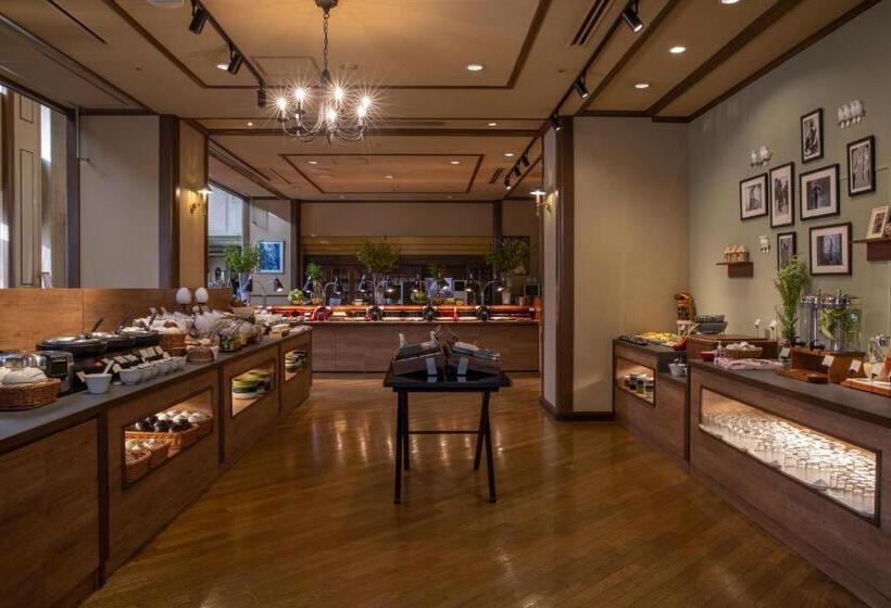 Отель Crescent Asahikawa