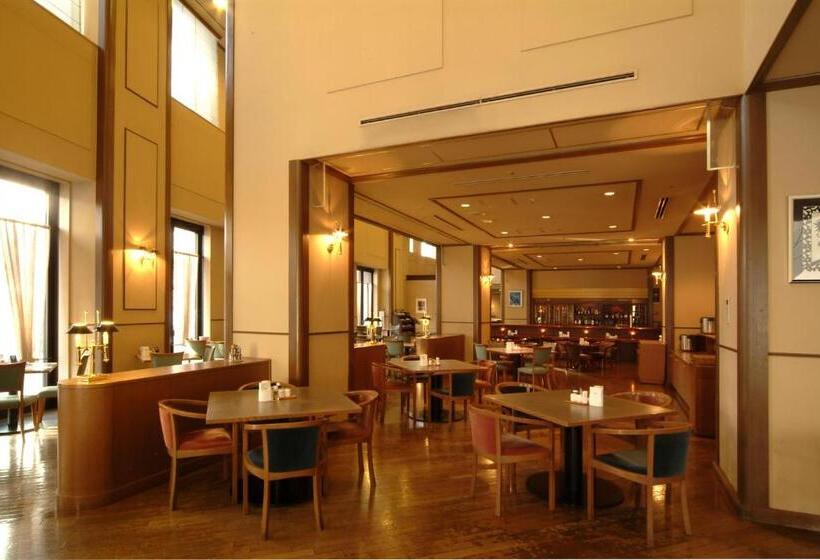 Отель Crescent Asahikawa