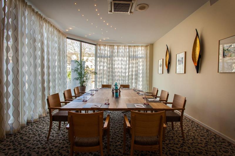 هتل Deutscher Hof