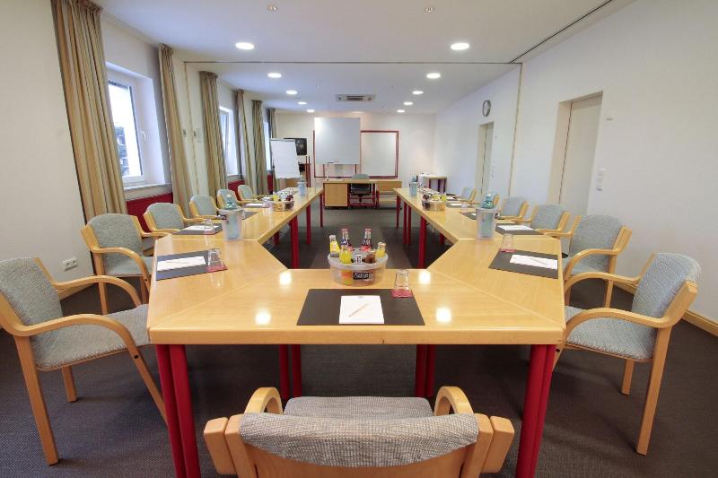 هتل Deutscher Hof