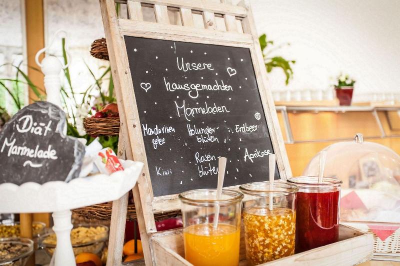 هتل Deutscher Hof