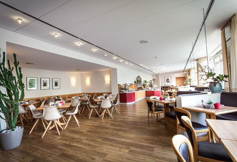 هتل Deutscher Hof