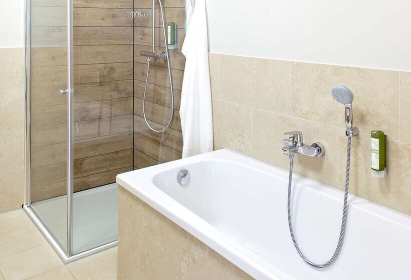 호텔 Dorint Resort Baltic Hills Usedom