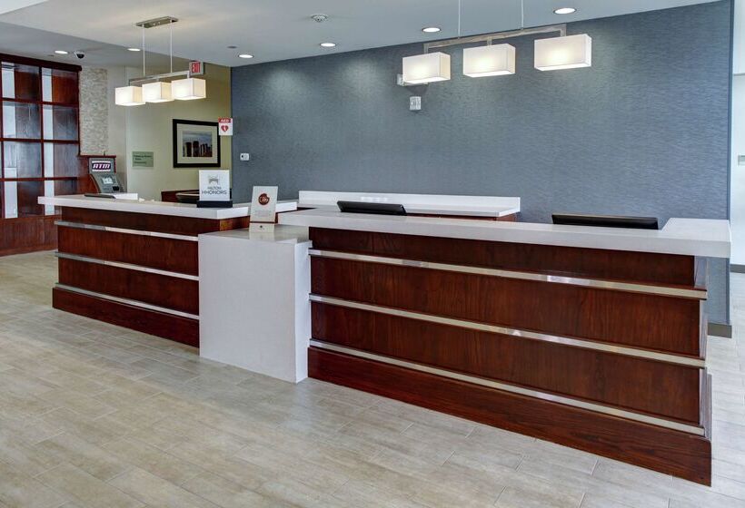 Doubletree By Hilton Hotel Biloxi