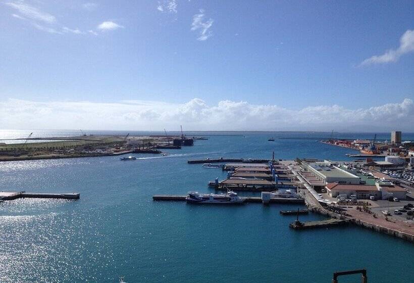 ホテル East China Sea