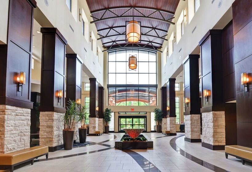 هتل Embassy Suites By Hilton Savannah Airport