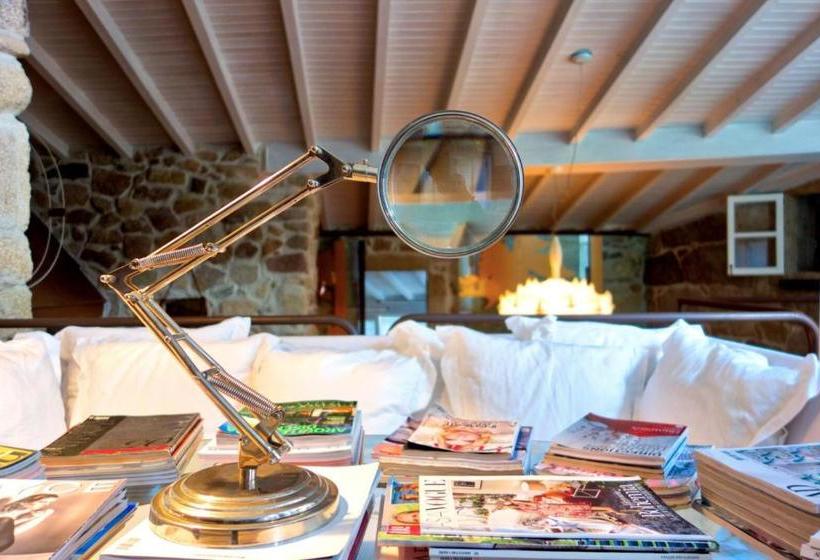 Отель Enoturismo Novavila Rias Baixas Wine Design