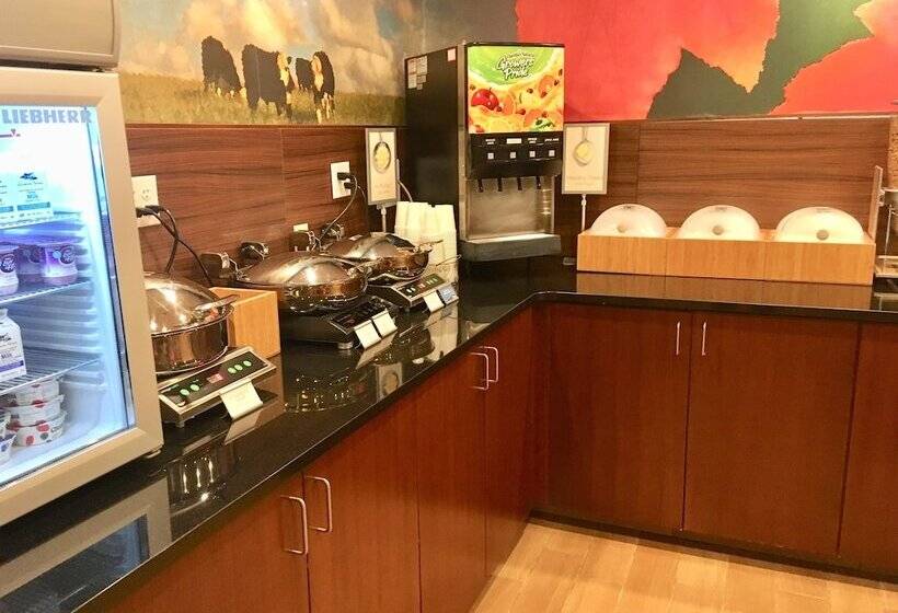 هتل Fairfield Inn Myrtle Beach Broadway At The Beach