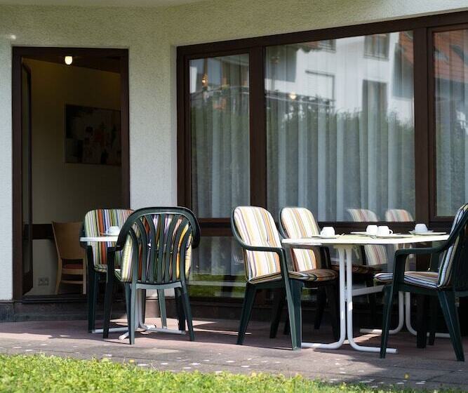 酒店 Flora Mohringen