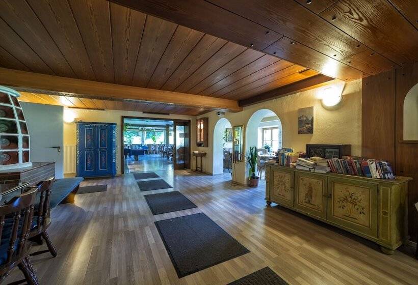 Отель Gasthof Sonnenbichl