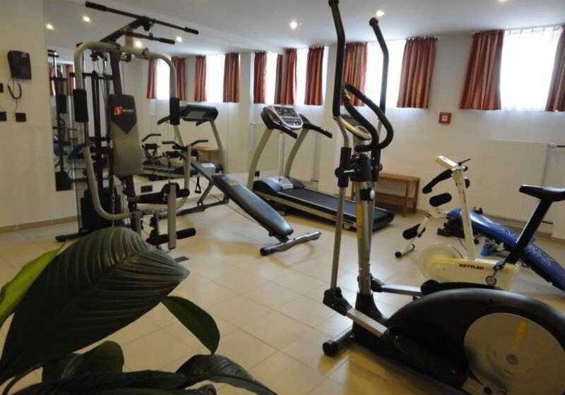 Grand Hotel Dream Main City Center