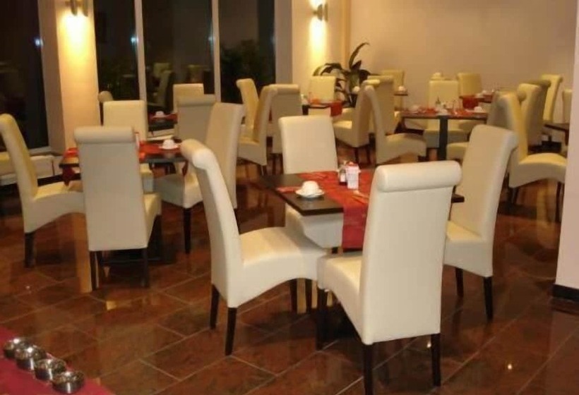 Grand Hotel Dream Main City Center