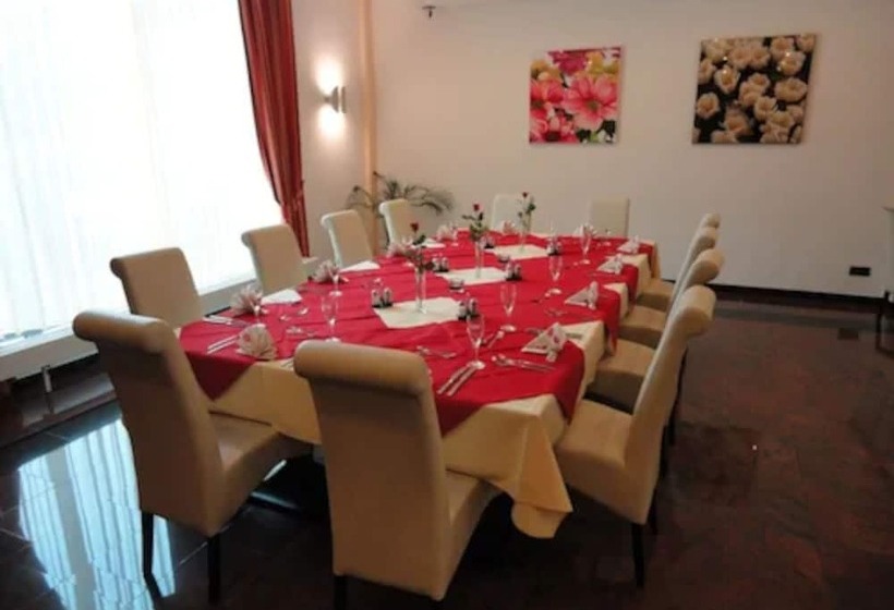 Grand Hotel Dream Main City Center