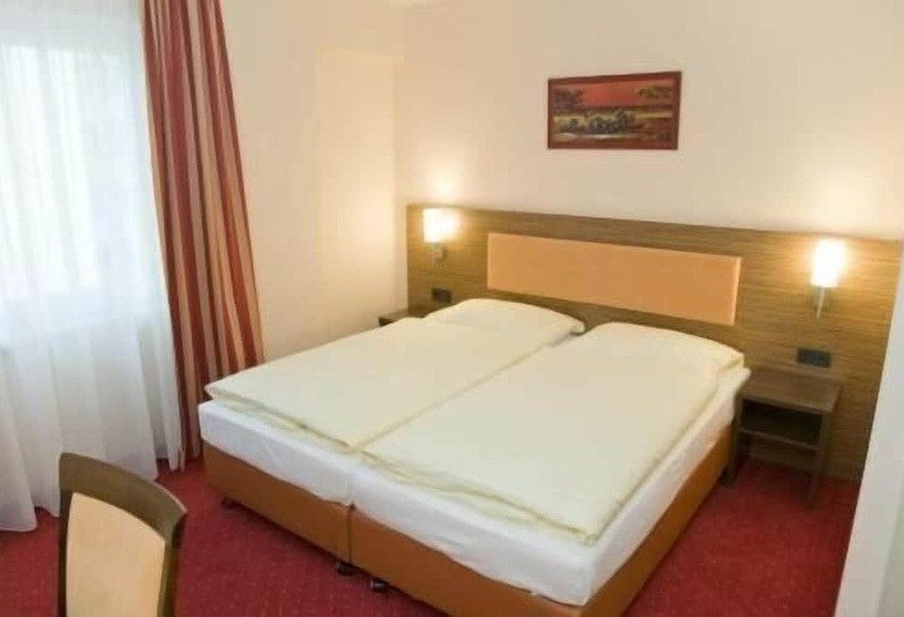 Grand Hotel Dream Main City Center