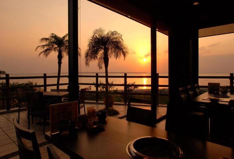 בית מלון כפרי Grandvrioresort Ishigakijima Ocean S Wing & Villa Garden