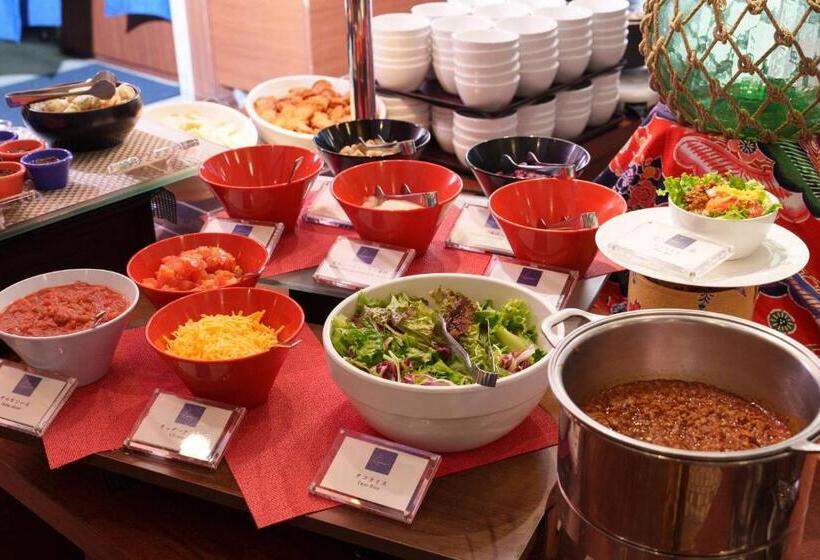 בית מלון כפרי Grandvrioresort Ishigakijima Ocean S Wing & Villa Garden