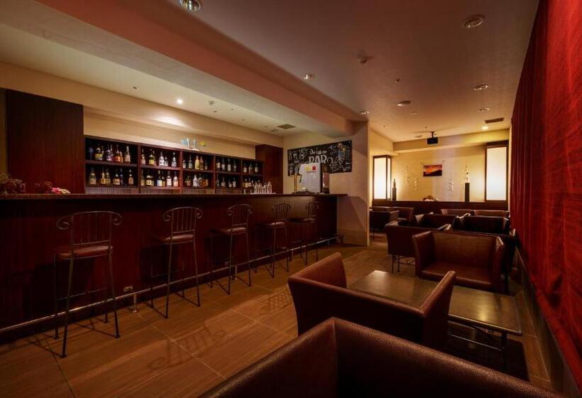 בית מלון כפרי Grandvrioresort Ishigakijima Ocean S Wing & Villa Garden