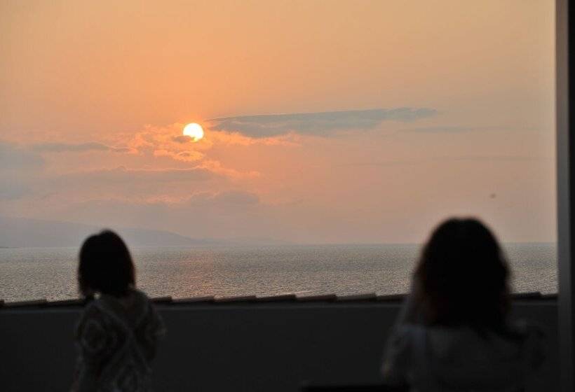 בית מלון כפרי Grandvrioresort Ishigakijima Ocean S Wing & Villa Garden