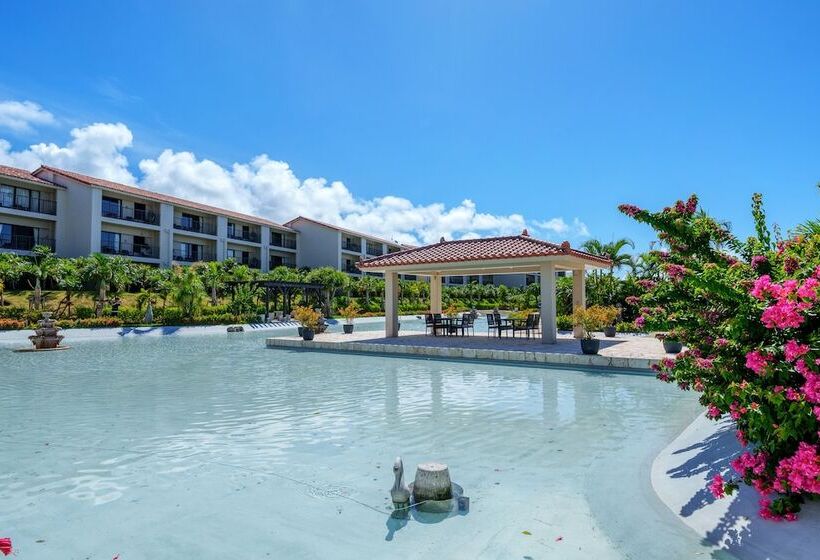בית מלון כפרי Grandvrioresort Ishigakijima Ocean S Wing & Villa Garden