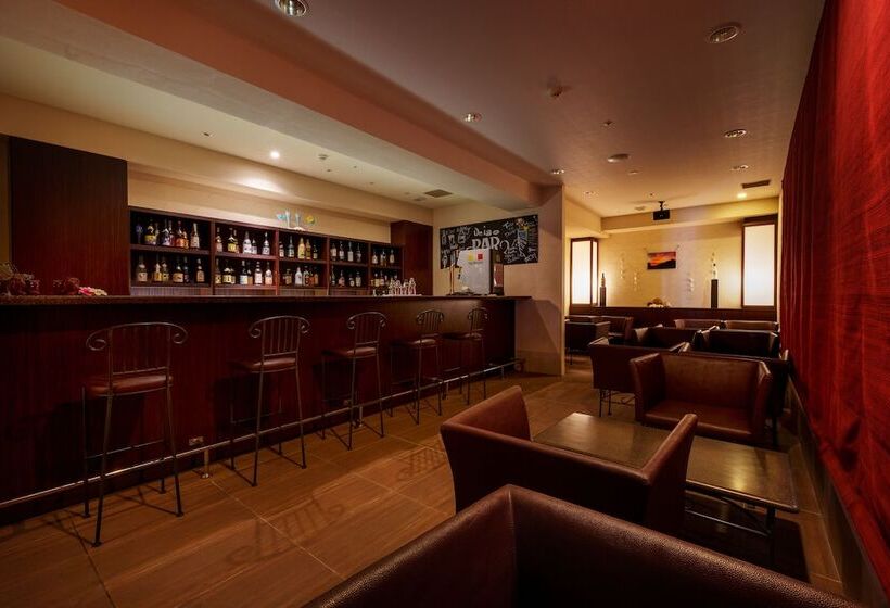 בית מלון כפרי Grandvrioresort Ishigakijima Ocean S Wing & Villa Garden