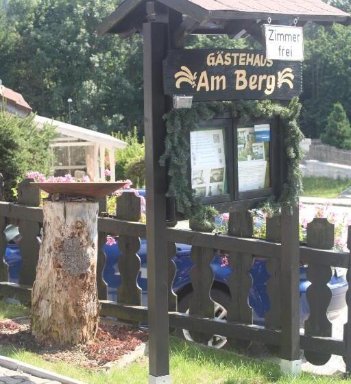 Отель Gästehaus Am Berg